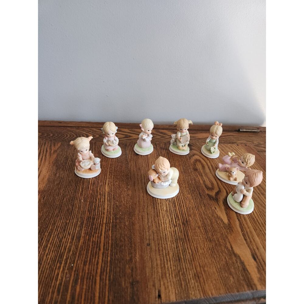 Vtg Lefton 3" Boy & Girl Figurines